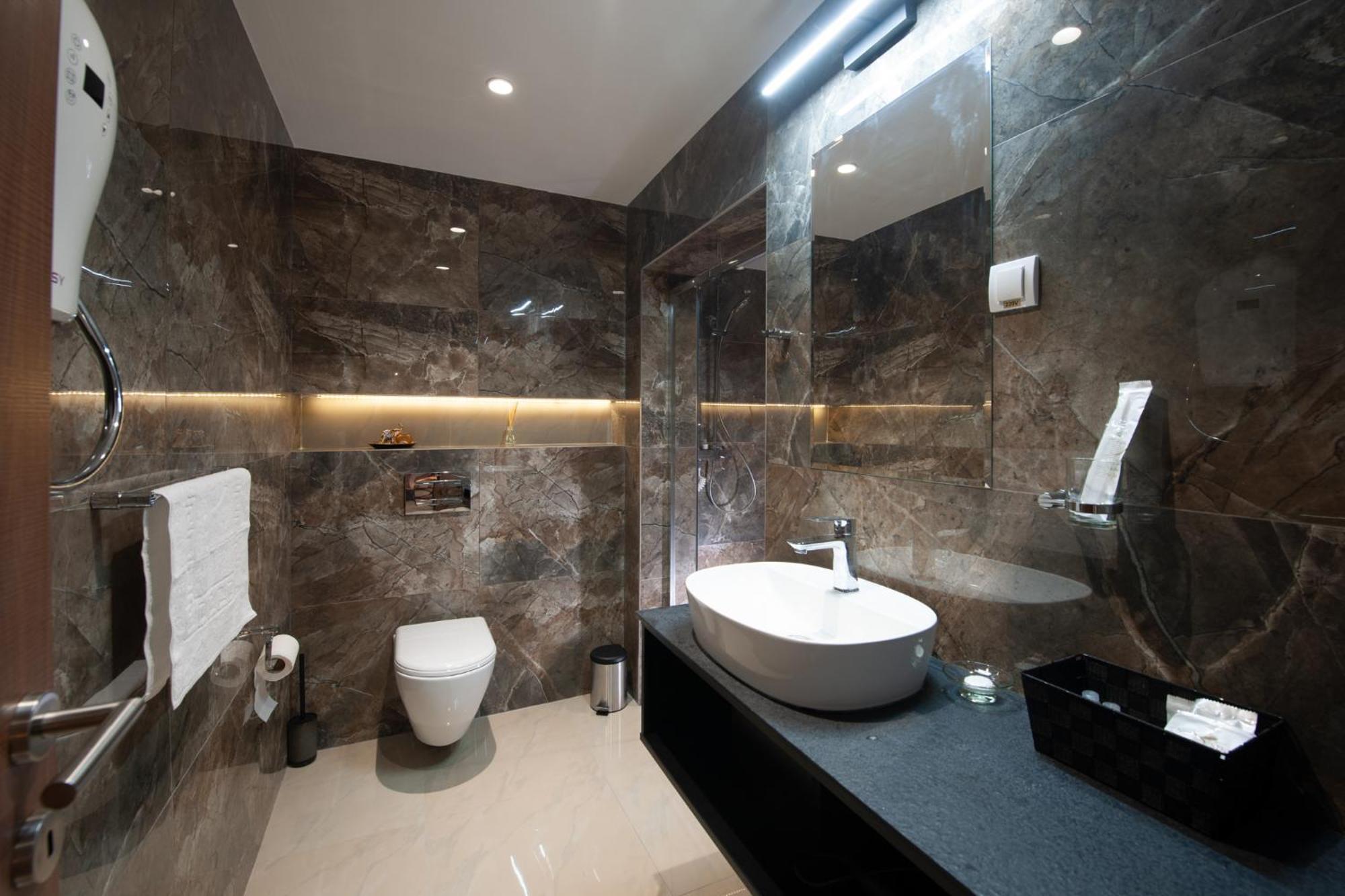Hotel Kralj Kraljevo Dış mekan fotoğraf