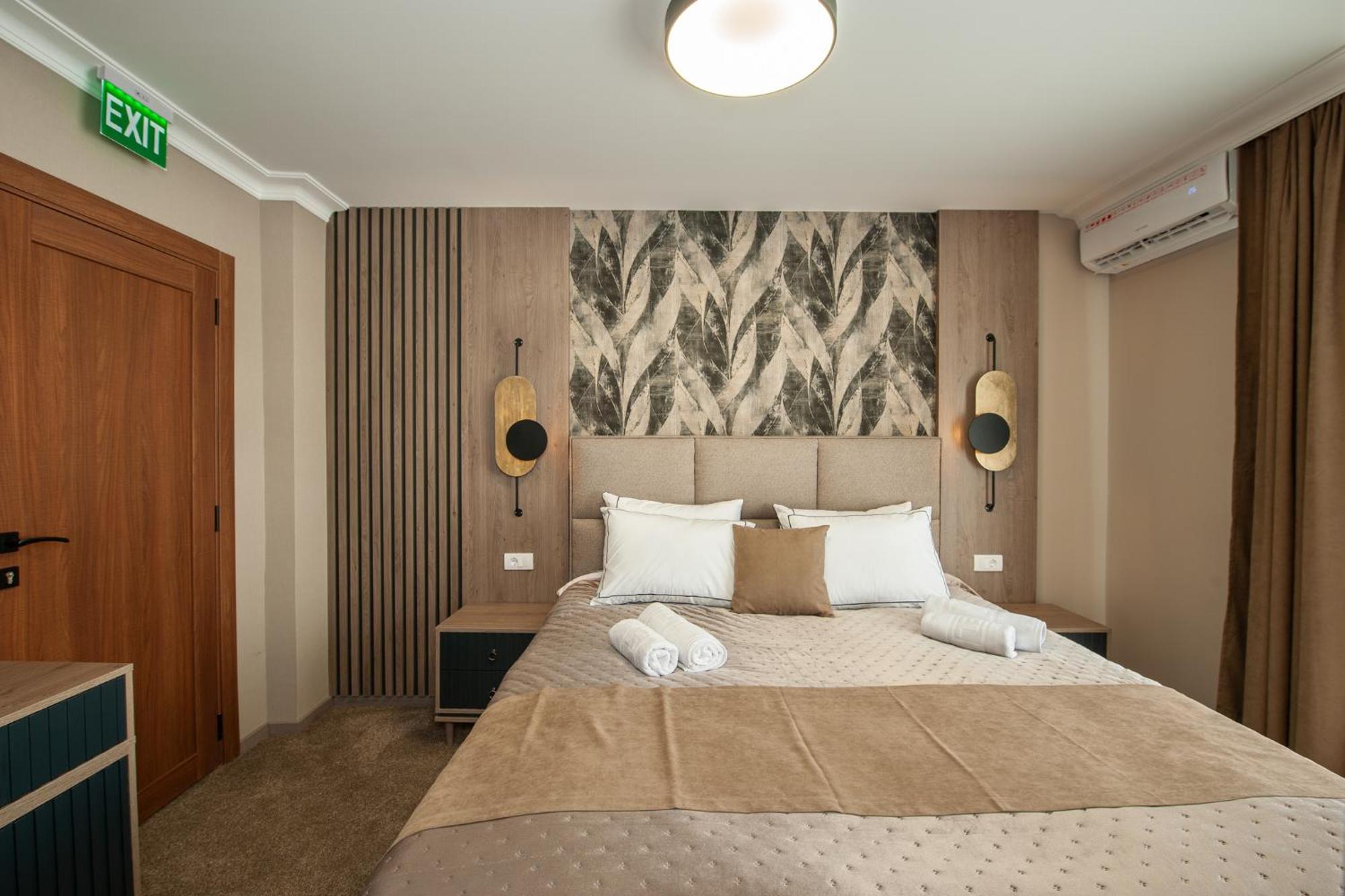 Hotel Kralj Kraljevo Oda fotoğraf
