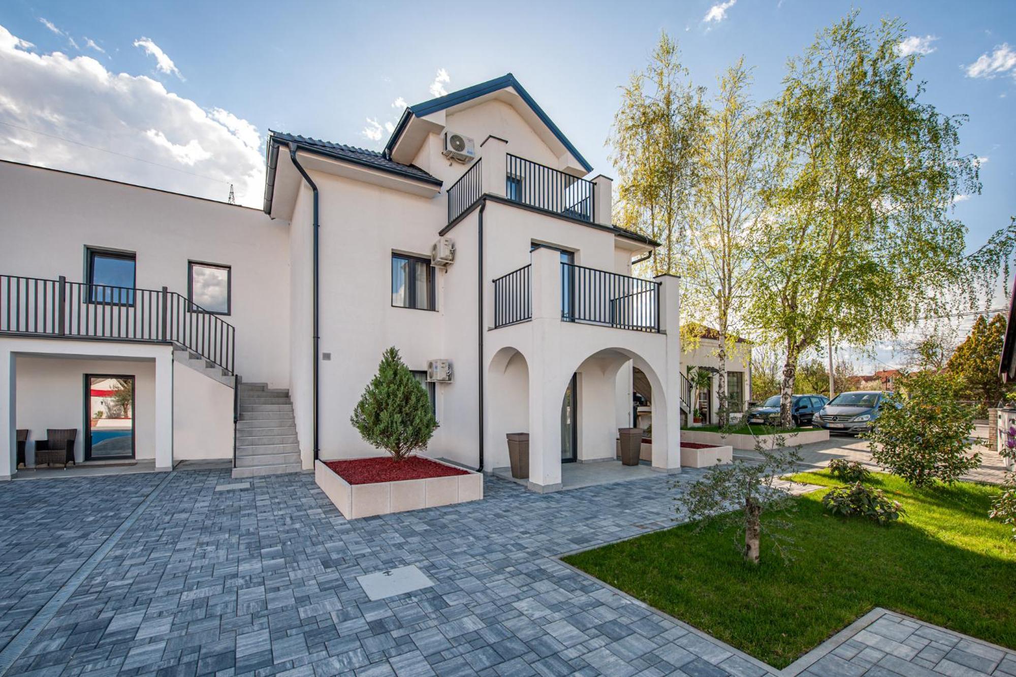 Hotel Kralj Kraljevo Dış mekan fotoğraf