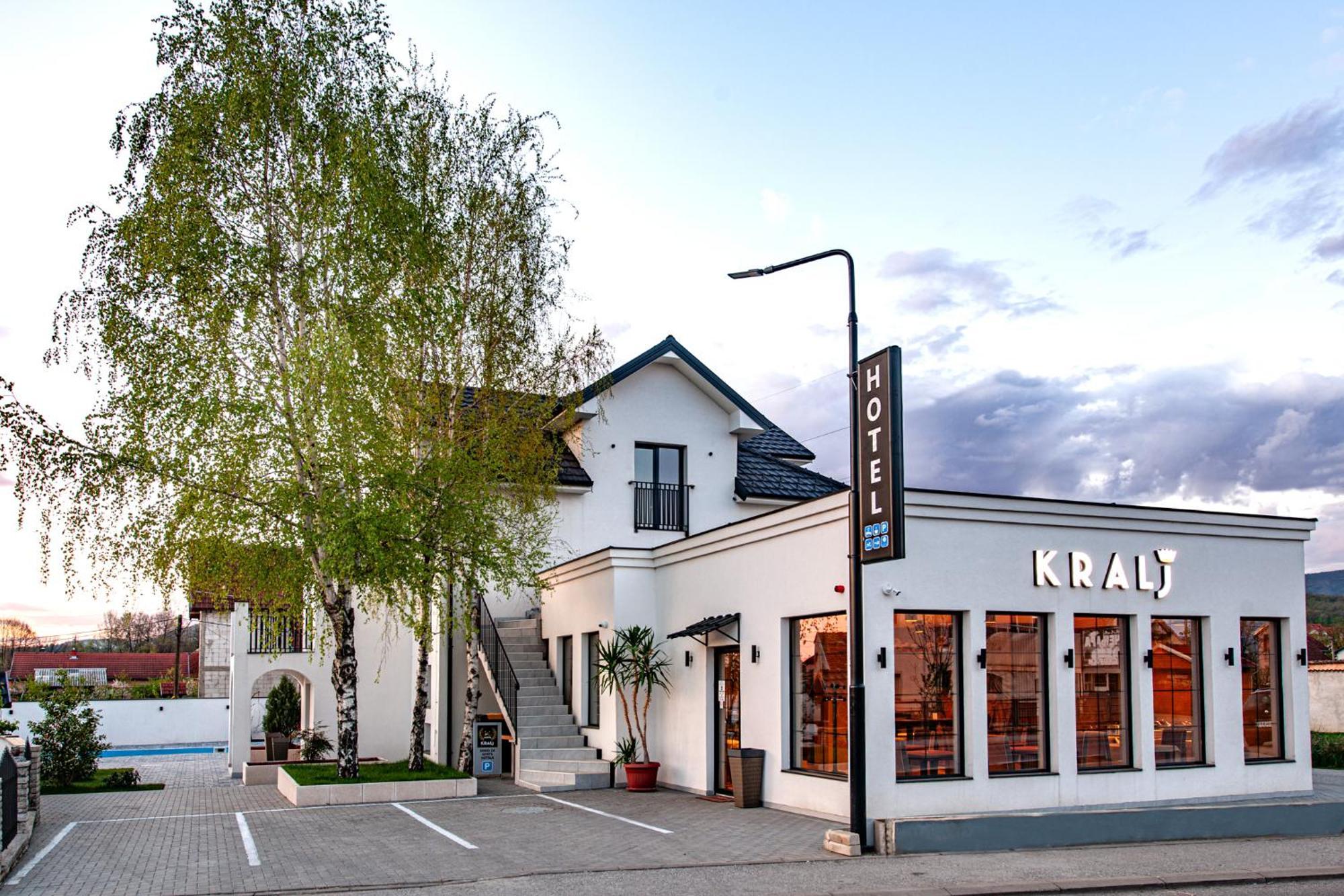Hotel Kralj Kraljevo Dış mekan fotoğraf