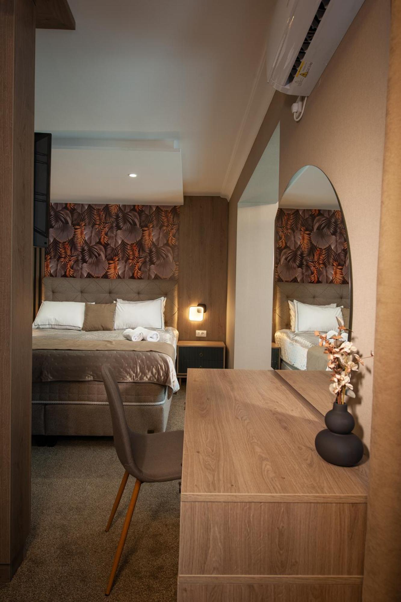 Hotel Kralj Kraljevo Oda fotoğraf