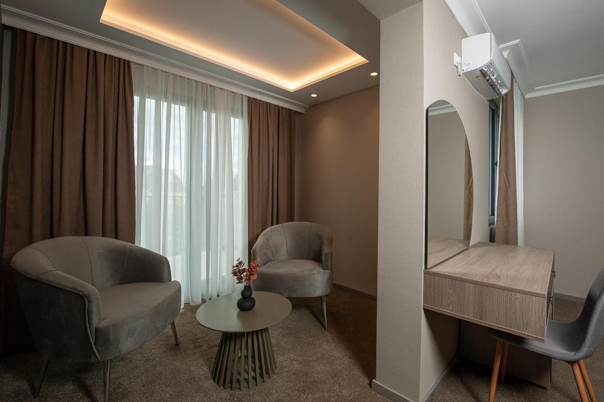 Hotel Kralj Kraljevo Dış mekan fotoğraf